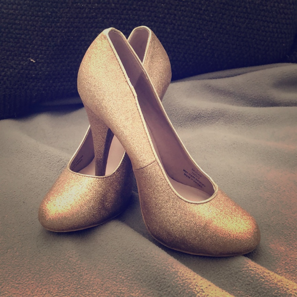 Gold Sparkle Heels